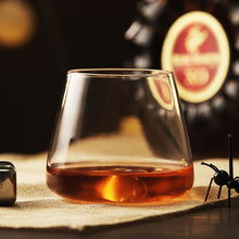 Load image into Gallery viewer, Classic whiskey glass